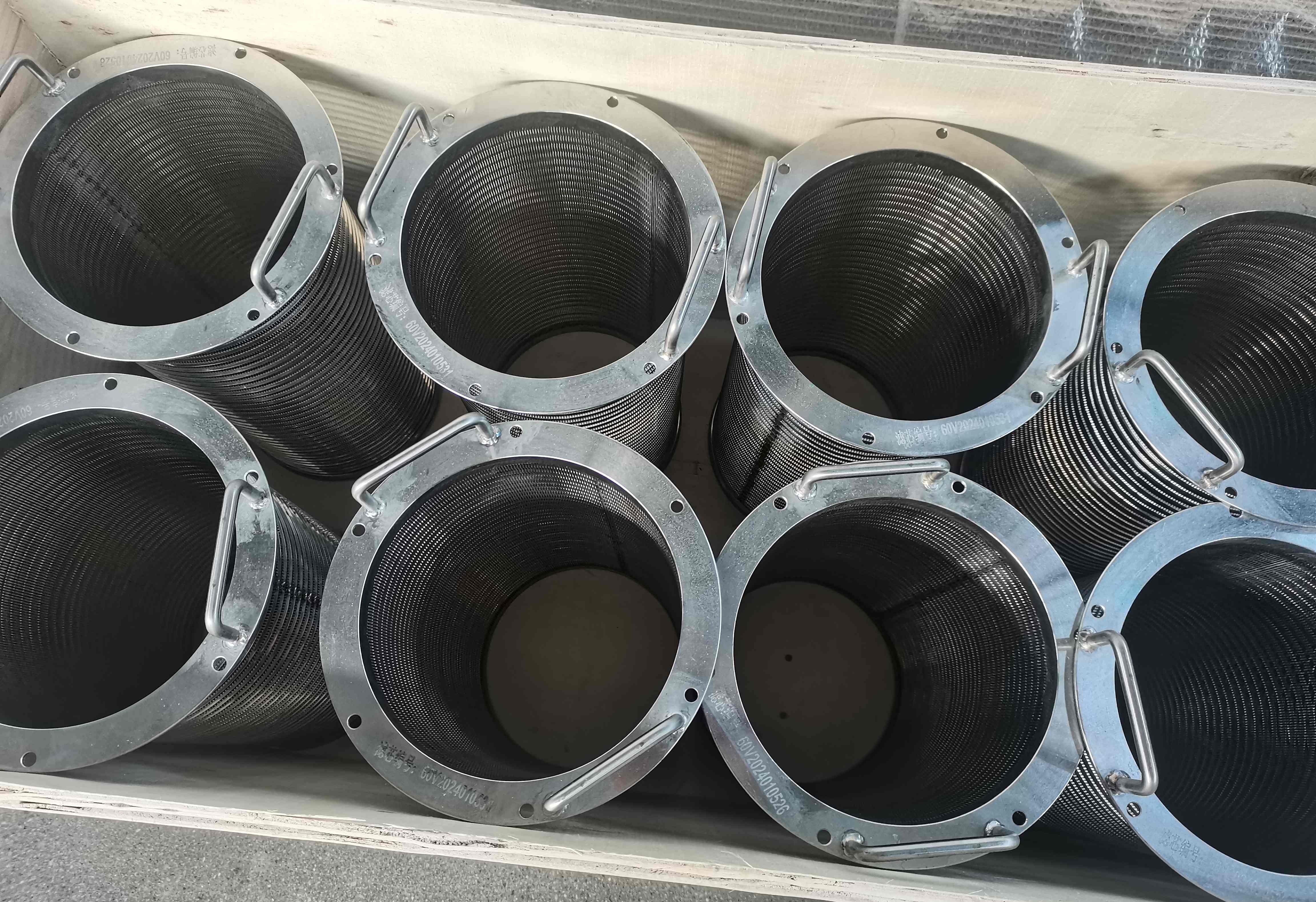 不銹鋼楔形網(wǎng)濾芯-約翰遜濾網(wǎng)-新鄉(xiāng)伊卡過濾